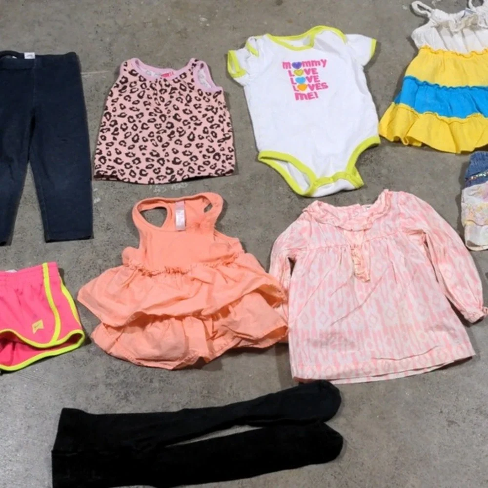 Baby Girl Toddler Clothing Lot 2T 24M 10pc Lot Mixed Brands Nike Carters Jumping